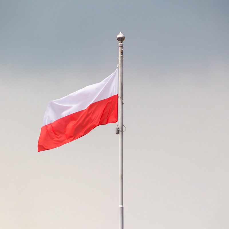 Польща слідом за Естонією заборонила російському судну заходити у свої води