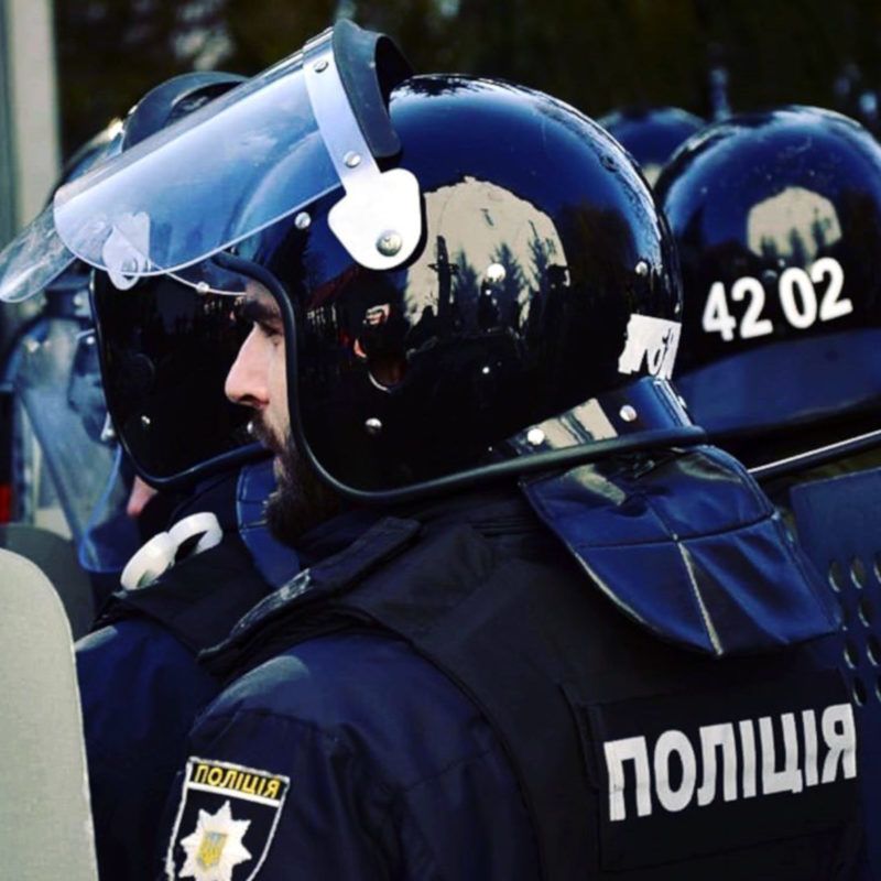 Геращенко готує запит до МВС через затримання неповнолітніх у Рівному