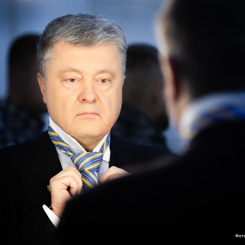 Порошенко: Ніколи не здавайся, якщо це не суперечить честі і здоровому глузду