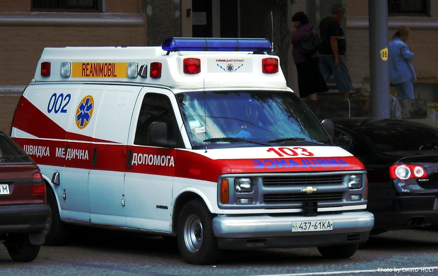 Russians kill journalist and ambulance driver 6