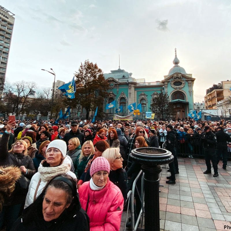 Тисячі вчителів протестували біля ВР