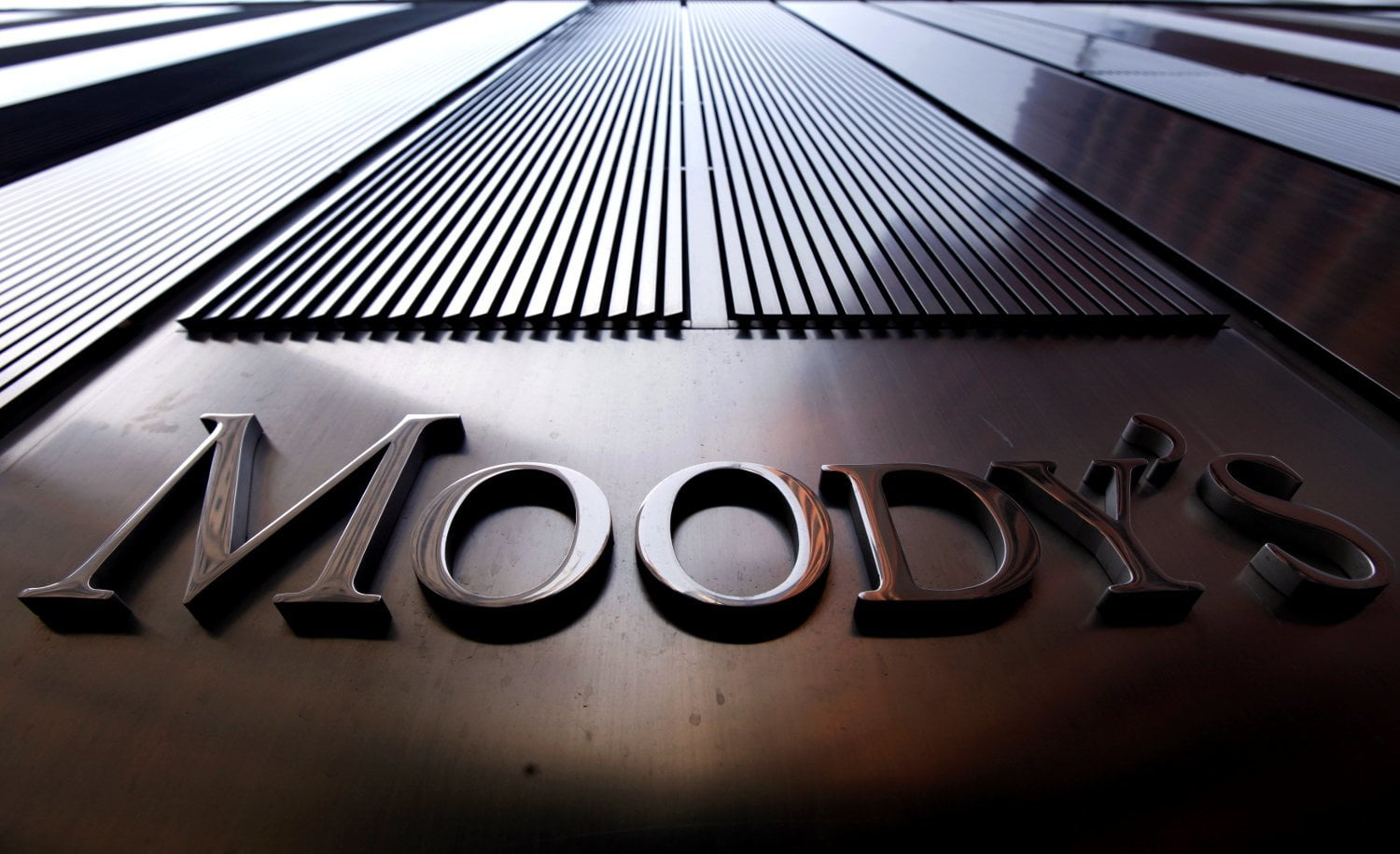 Moody's takes rating actions on six Ukrainian Banks 5