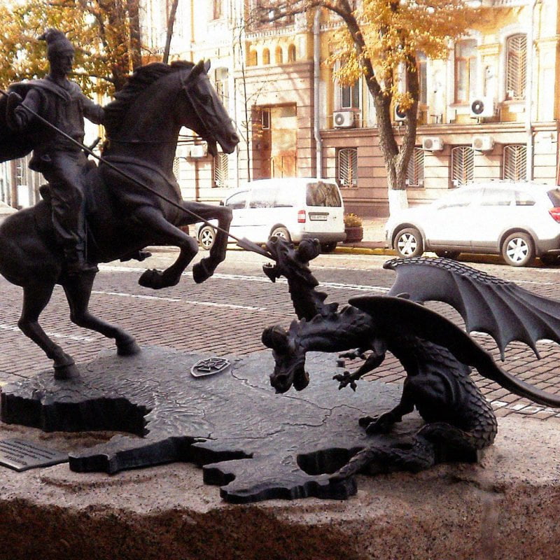 З сайту СБУ прибрали зображення козака, який вбиває двоголового змія