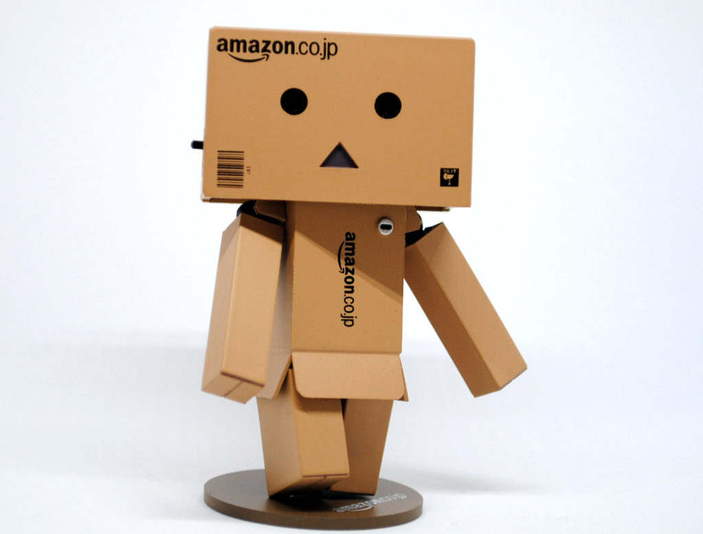 Amazon планує найняти ще 100 тис працівників через попит на онлайн замовлення