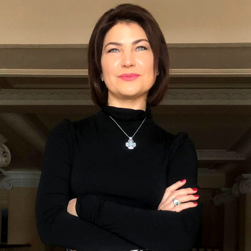 Венедіктова дала "дружню пораду журналісту" та запевнила, що справа ПриватБанку рухається "в потрібному руслі"