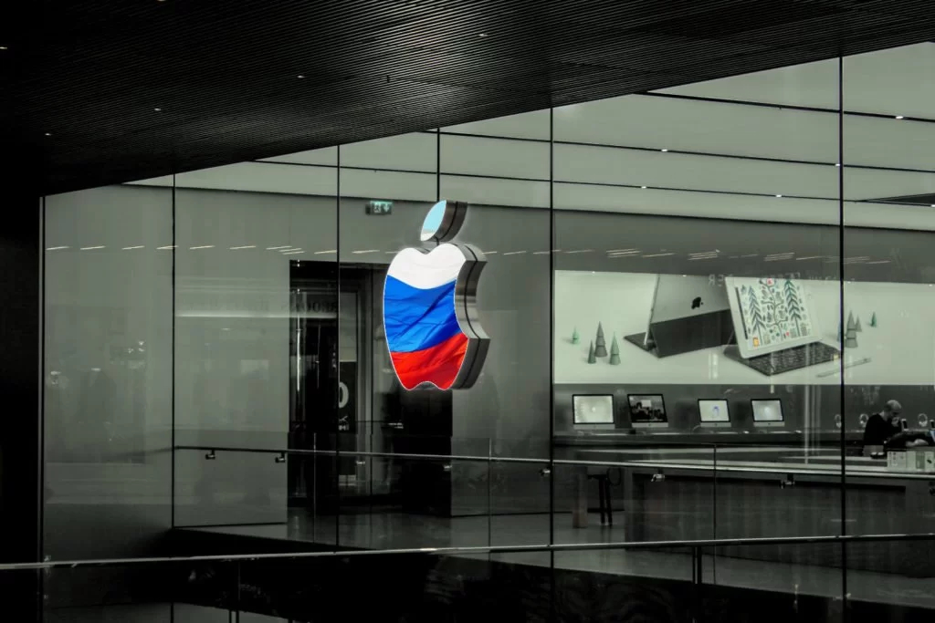 Apple shows occupied Crimea as part of Russia in Apple Music 7