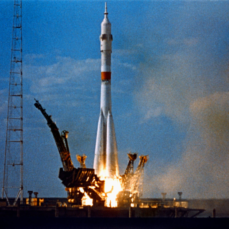 "Був одним із найкращих". Ілон Маск запросив родину Корольова відвідати SpaceX