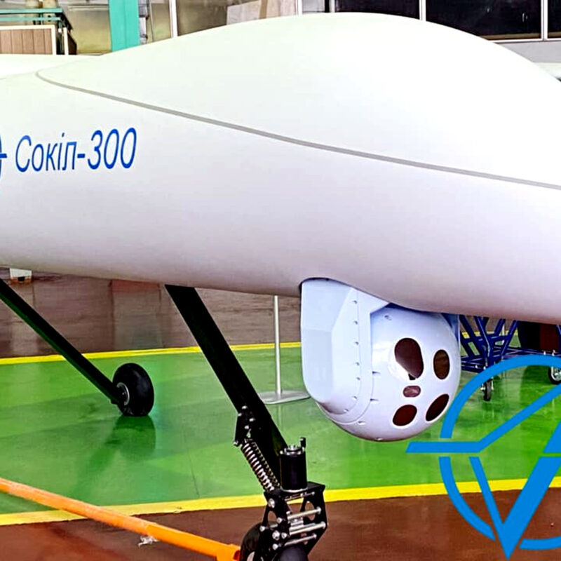 КБ "ЛУЧ" презентувало макет розвідувально-ударного БПЛА "Сокіл-300"