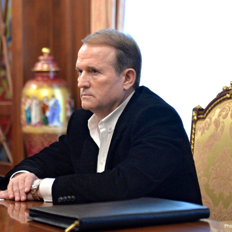 Із Козаком та Медведчуком могли погоджувати дати вручень їм підозр - адвокат