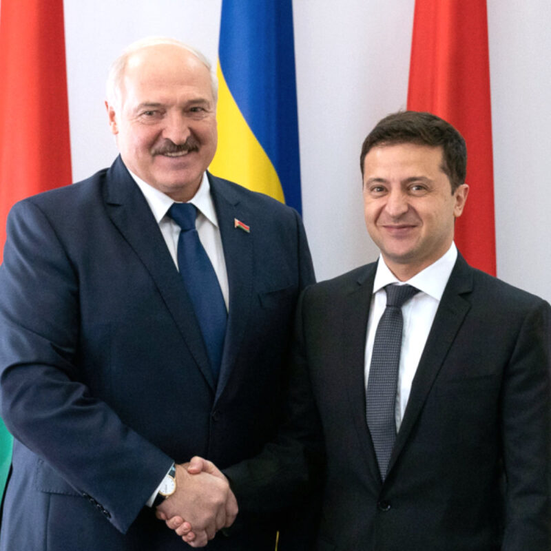 Українська влада продовжує співпрацювати з білоруськими силовиками та видворяє громадян Білорусі попри репресії