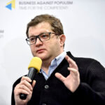 Спроби перевести стрілки на всіх, роблячи себе самого не винним є однією з найбільших слабкостей Зеленського – Ар’єв