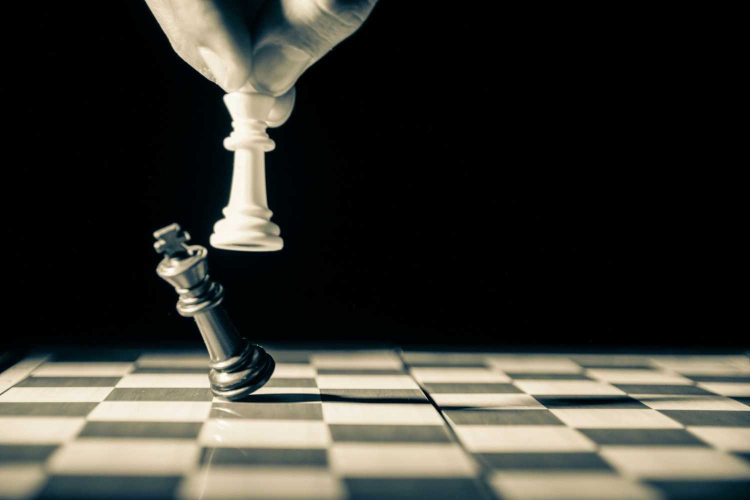 Ukrainian Chess Federation appealed to colleagues to protest potential lifting of sanctions against the russian and belarusian chess federations