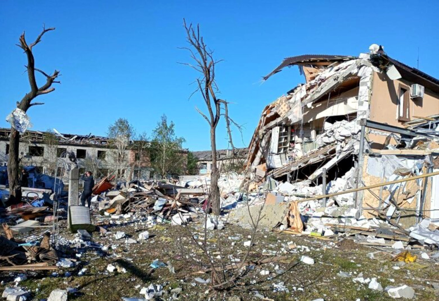 russians attacked Dnipropetrovsk region at night, killed two-year-old girl, injured 22