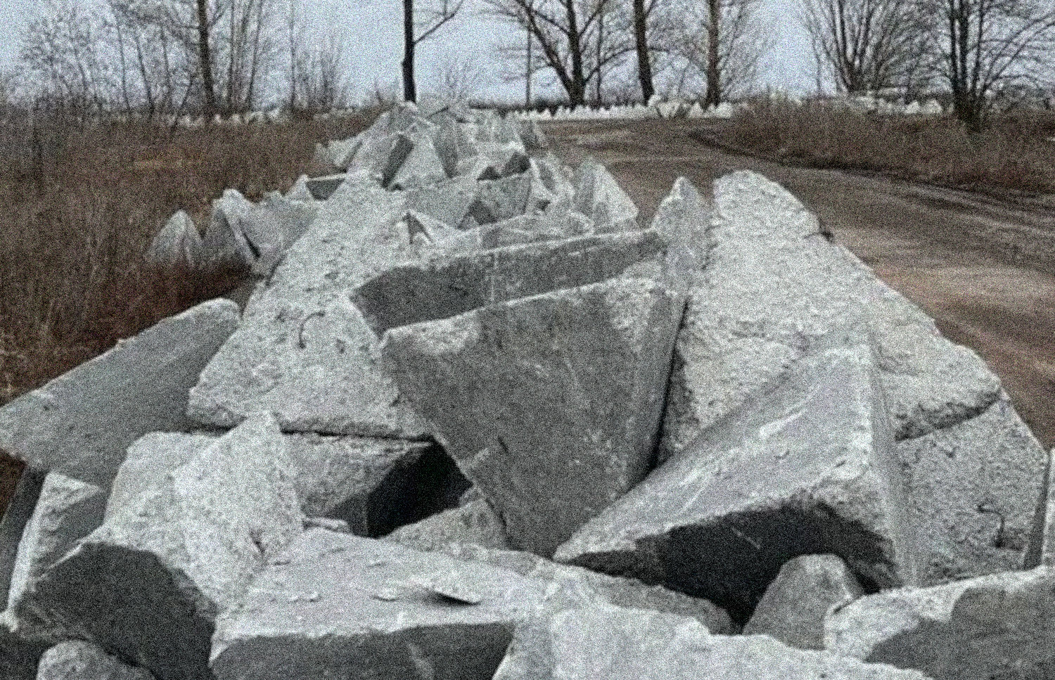 Фортифікації, на які витрачено майже мільярд доларів, використовуються максимум на 2% - Бутусов