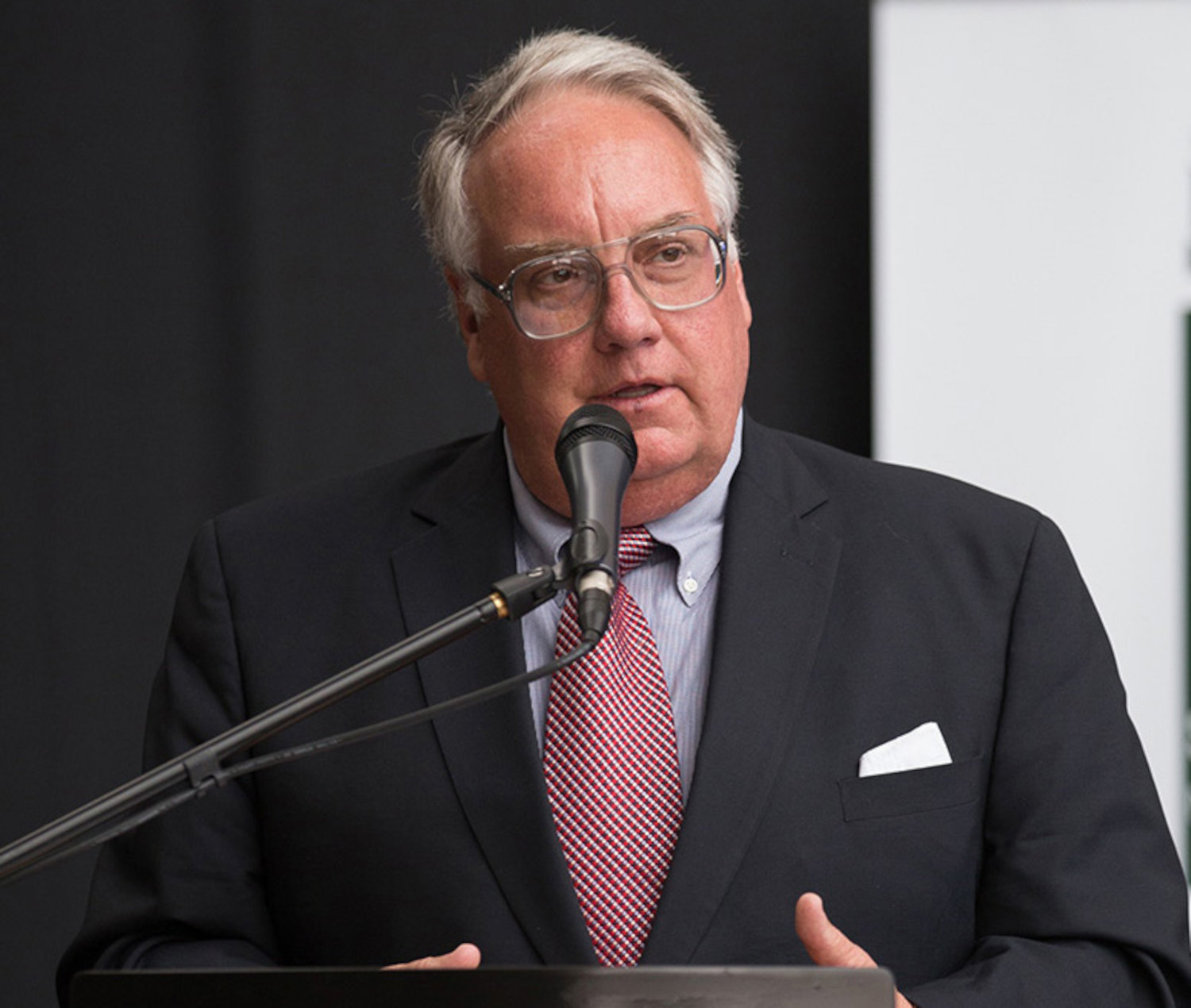 Howard Buffett: We don't give Ukraine everything it needs, but we ask to fight so that we don't have to