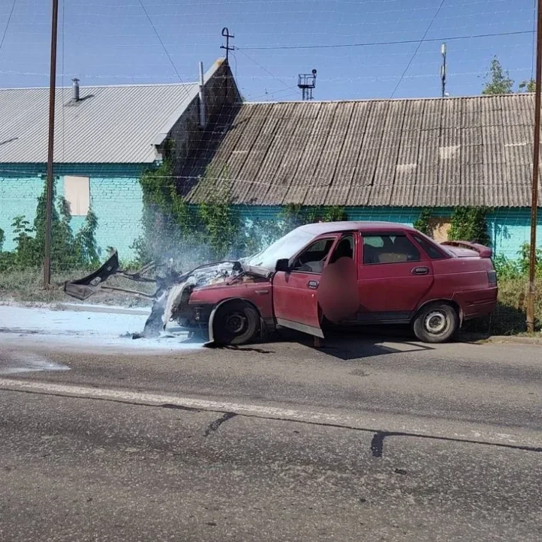 russians launch mass attacks on civilian vehicles in Kramatorsk