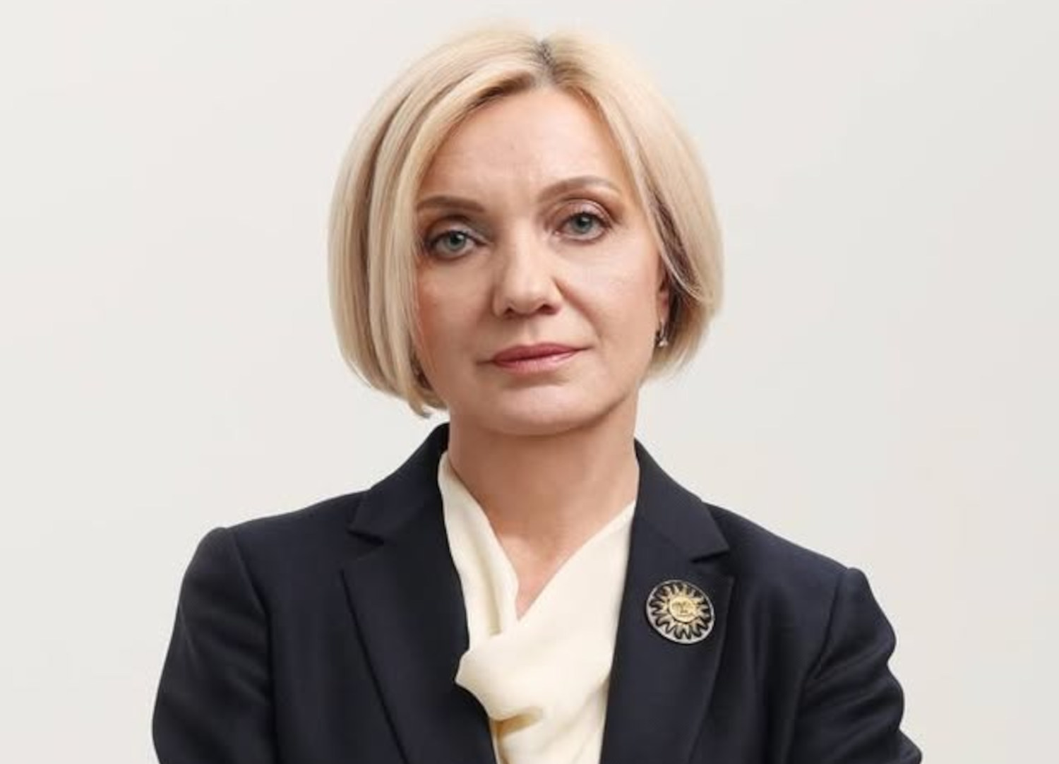 Будь-які пропозиції у плані припинення війни, що передбачають підтримку російської мови або її особливого статусу, суперечать фундаментальним принципам державного суверенітету України