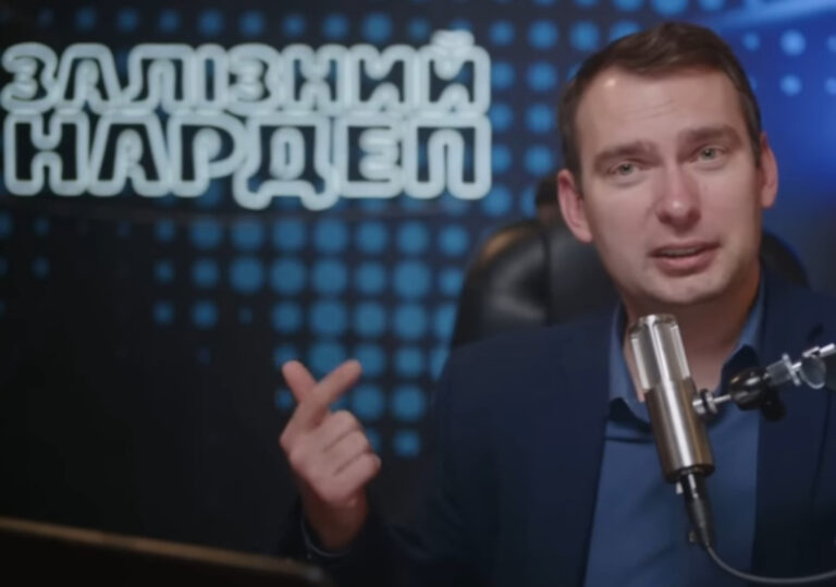 Уряд анонсує нові виплати для армії, водночас фінансування військових залишається з дефіцитом у сотні мільярдів гривень – Железняк